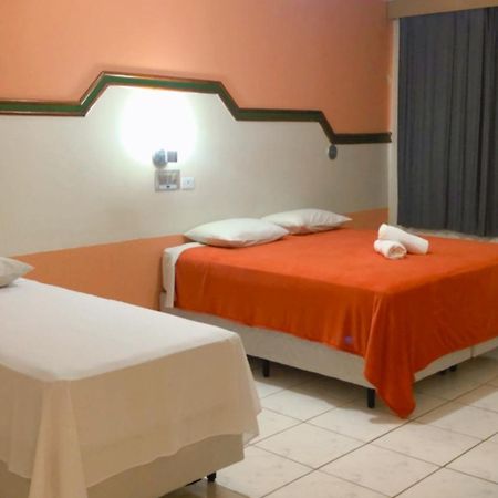 Hotel Vale Dos Ipes Foz do Iguacu Ngoại thất bức ảnh